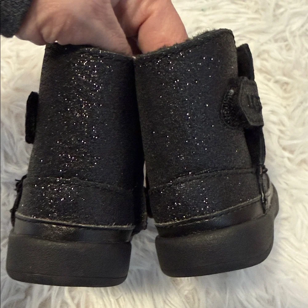 UGG Keelan Black Glitter Winter Boots Baby Girl Size 2/3